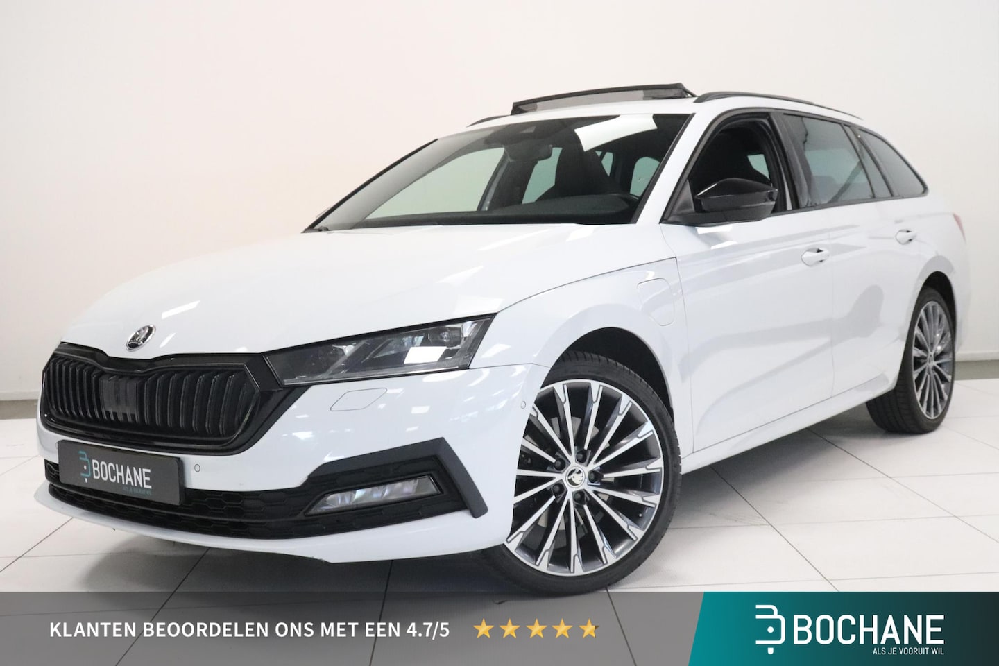 Skoda Octavia Combi - 1.4 TSI iV PHEV Sportline | Panoramadak | Camera | Memory | SoH 91,6% | Matrix LED | - AutoWereld.nl