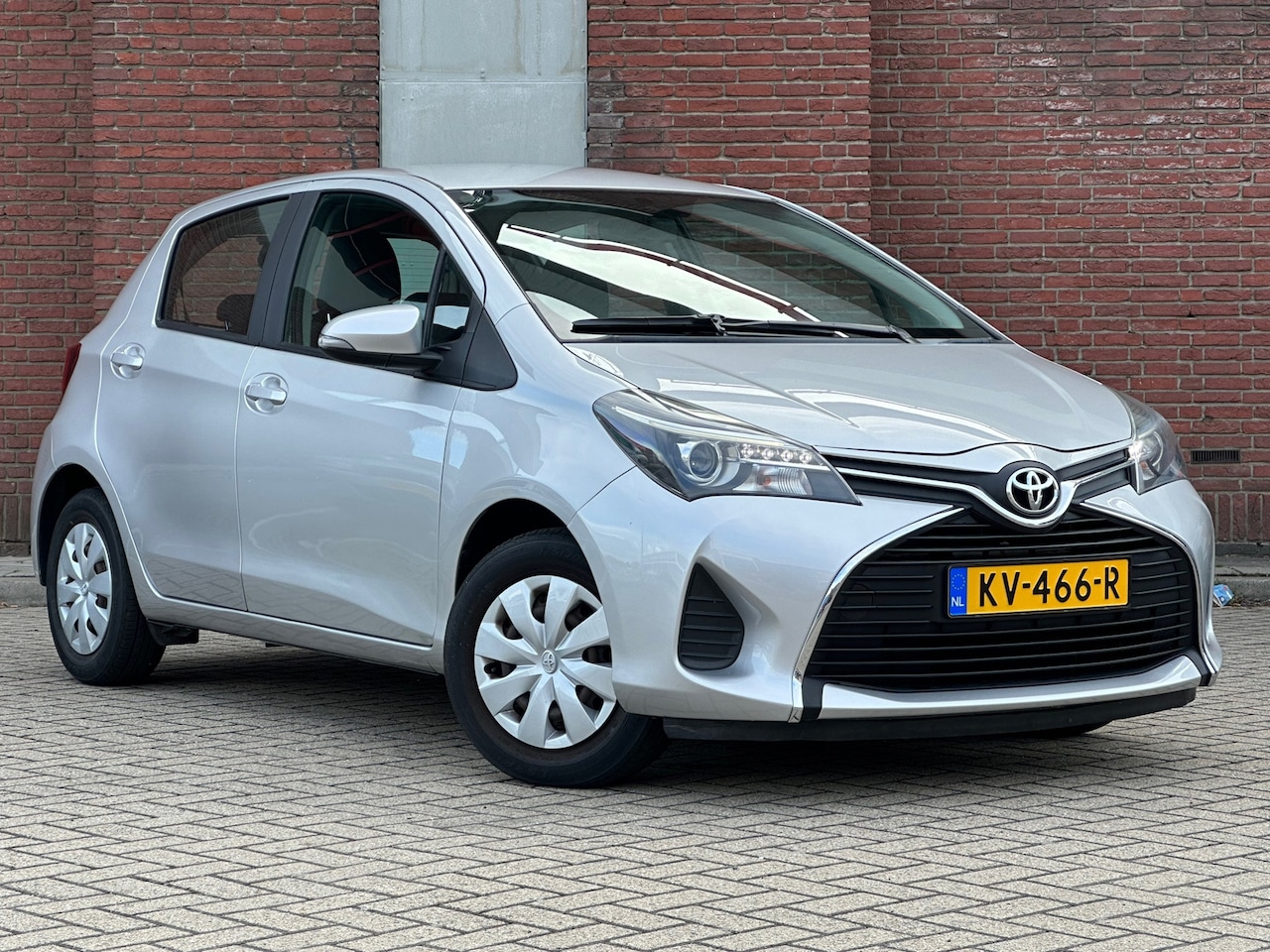 Toyota Yaris - 1.0 VVT-i Aspiration|AIRCO|NAVI|CAMERA|5DRS|NAP - AutoWereld.nl