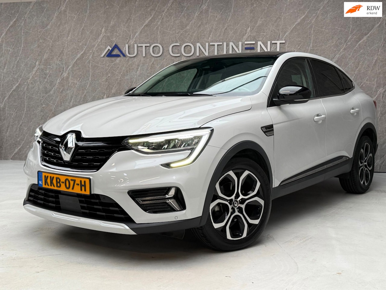 Renault Arkana - 1.6 E-Tech Hybrid 145 Zen / ACC / Lane Assist / APK - AutoWereld.nl