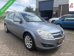 Opel Astra - 1.4 Temptation