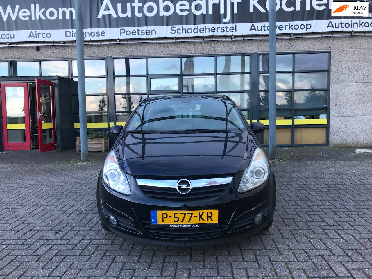 Opel Corsa - 1.4-16V Cosmo 1.4-16V Cosmo - AutoWereld.nl