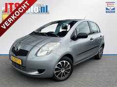 Toyota Yaris - 1.3 VVT-I 87pk 5-Deurs, Airco, Trekhaak