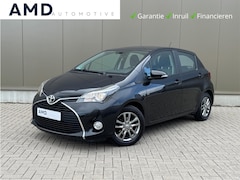 Toyota Yaris - 1.3 VVT-i Aspiration 100PK | Afn trekhaak | Camera | Airco | Bluetooth