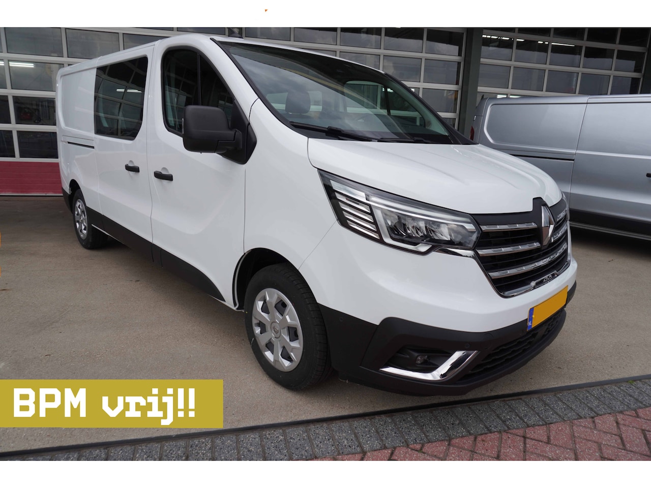 Renault Trafic - 2.0 Blue dCi 130PK T30 L2H1 Advance Dubbelcabine nr.V076 | Climate | Cruise | Camera| Navi - AutoWereld.nl