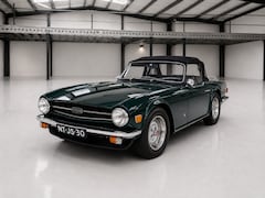 Triumph TR6 - met overdrive) Soft Top