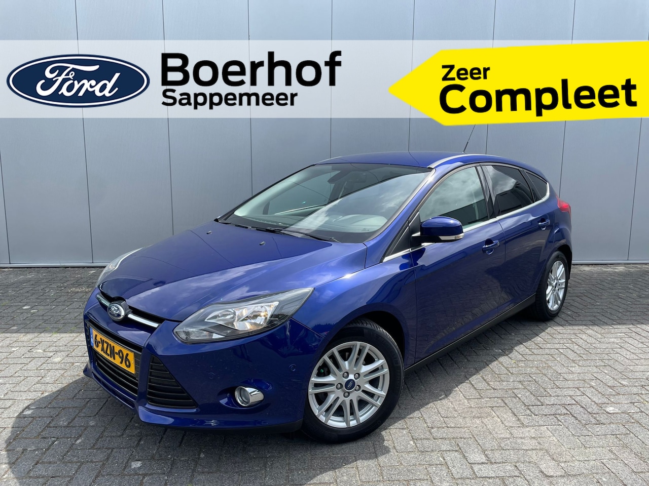 Ford Focus - Titanium | Trekhaak | Parkeersensoren V+A | Keyless | Navi | Voorruitverw. | Auto-Inparker - AutoWereld.nl