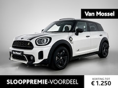 MINI Countryman - 1.5 Cooper S E ALL4 | PANORAMADAK | ACHTERUITRIJCAMERA | HARMAN KARDON | STOELVERWARMING |