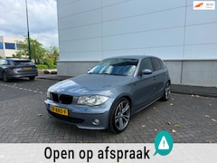 BMW 1-serie - 120i Business Line AUTOMAAT/KETTING-KLEPSEALS VERVANGEN/5DRS/CLIMA/XENON