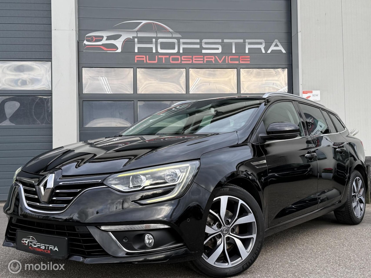 Renault Mégane Estate - 1.2 TCe Bose AUT. Vol-Leer Camera Stoelverw Luxe - AutoWereld.nl