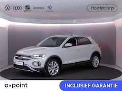 Volkswagen T-Roc - 1.5 TSI Style 150 PK | Navigatie | Beats Audio | 18" Lm velgen | Keyless entry | stoelverw