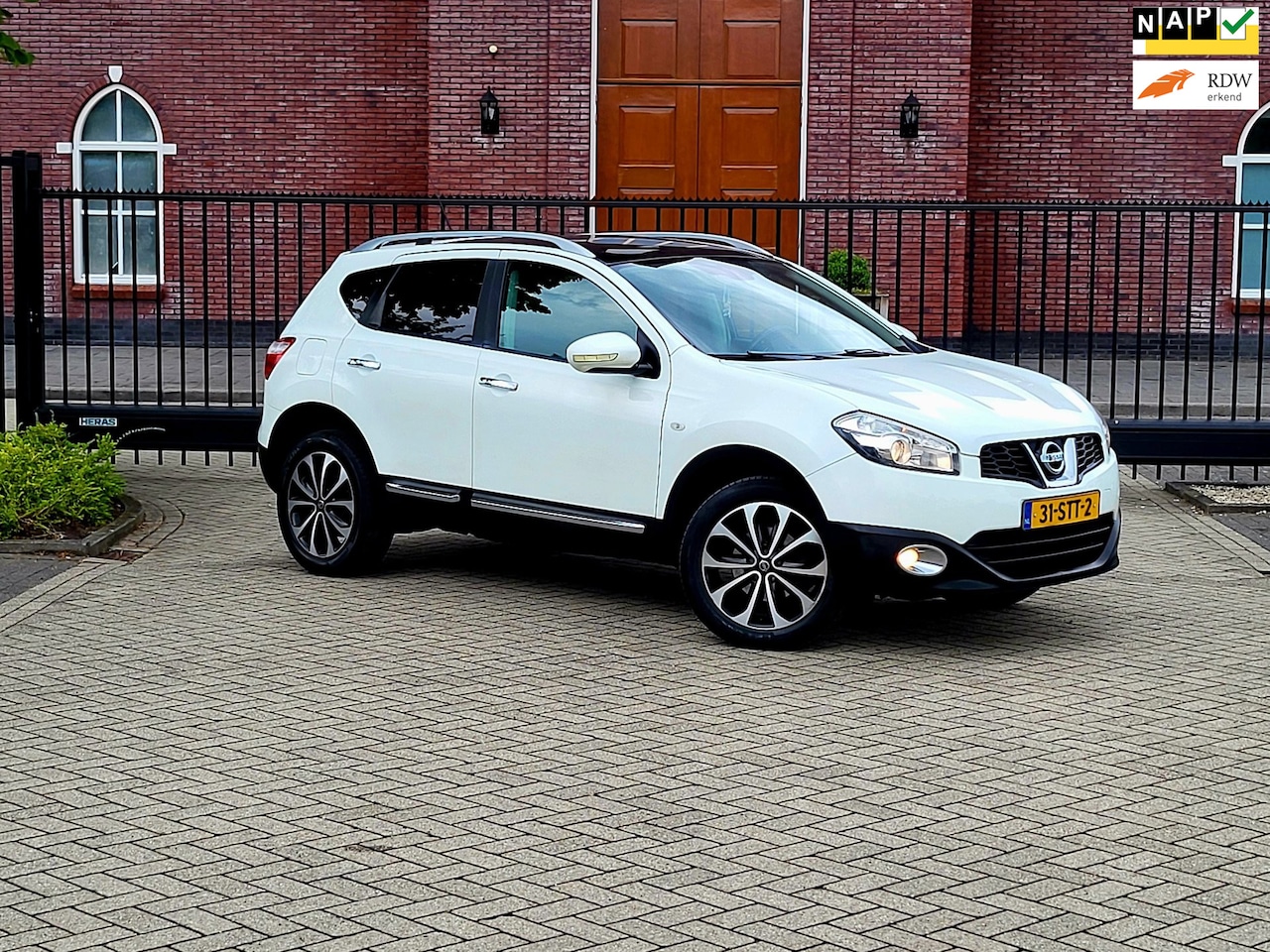 Nissan Qashqai - 1.6 Connect Edition / Leer / Camera / Pano / Cruise / Pdc / Nieuwe Apk - AutoWereld.nl