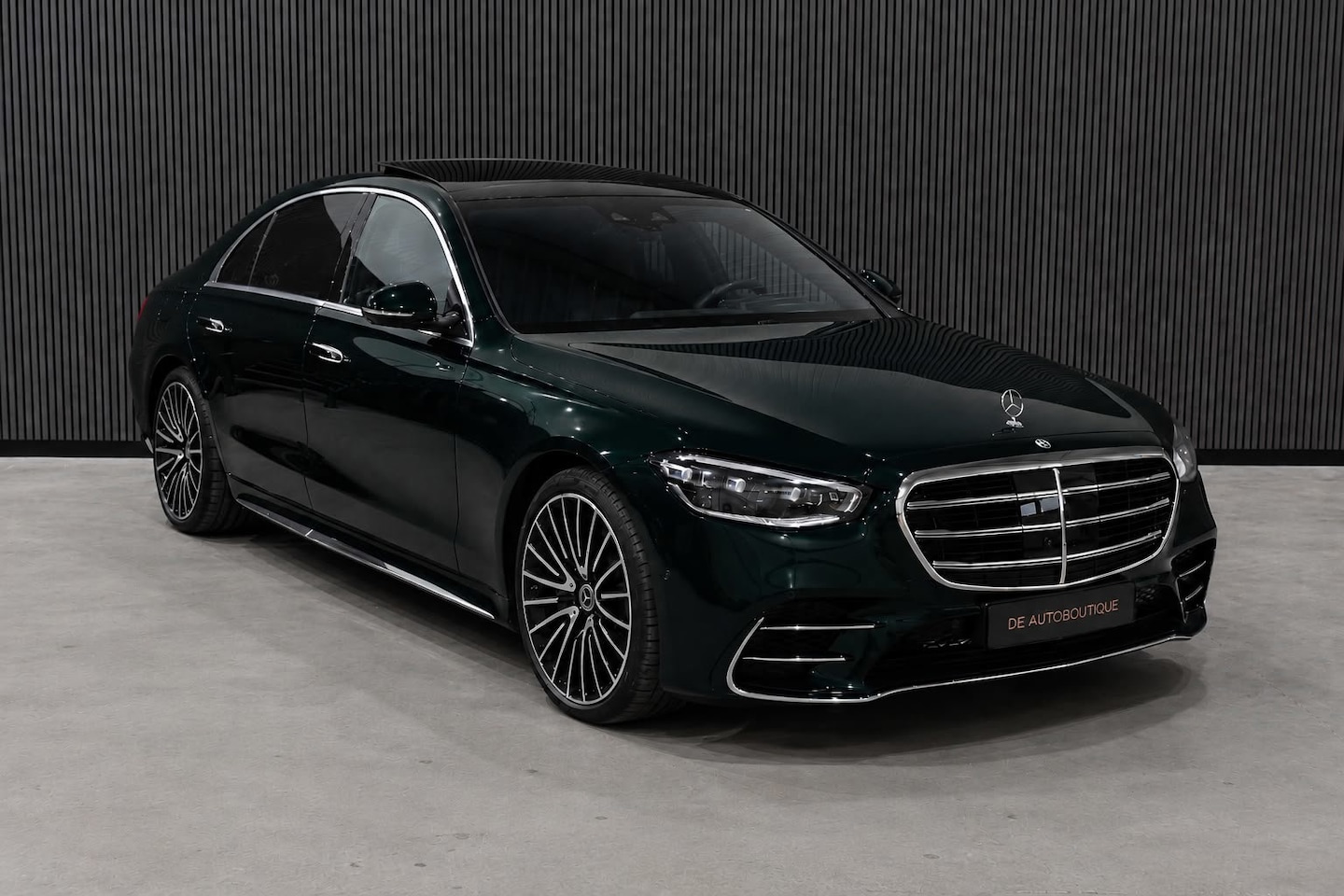 Mercedes-Benz S-klasse - 580 V8 4MATIC Lang AMG Exclusive / Pano / Burmester / Softclose - AutoWereld.nl