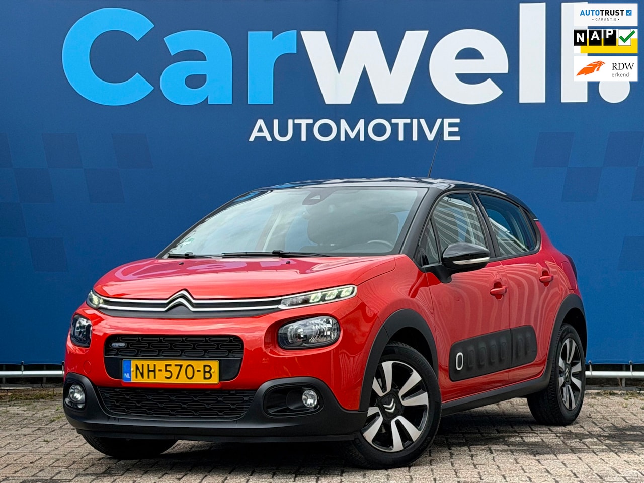 Citroën C3 - 1.2 PureTech Shine|2e Eigenaar|Navi|Camera|Carplay|Climate|Cruise|PDC|DealerOnderhouden|Ap - AutoWereld.nl
