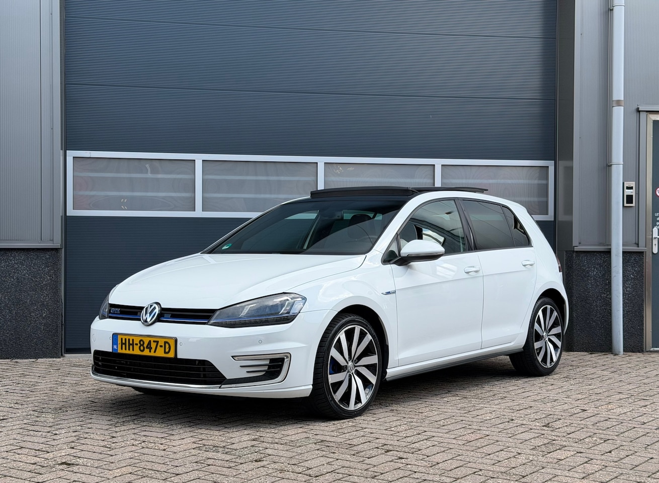 Volkswagen Golf - 1.4 TSI GTE bj.2015 Pano|Navi|Leder|Pdc|Nap. - AutoWereld.nl