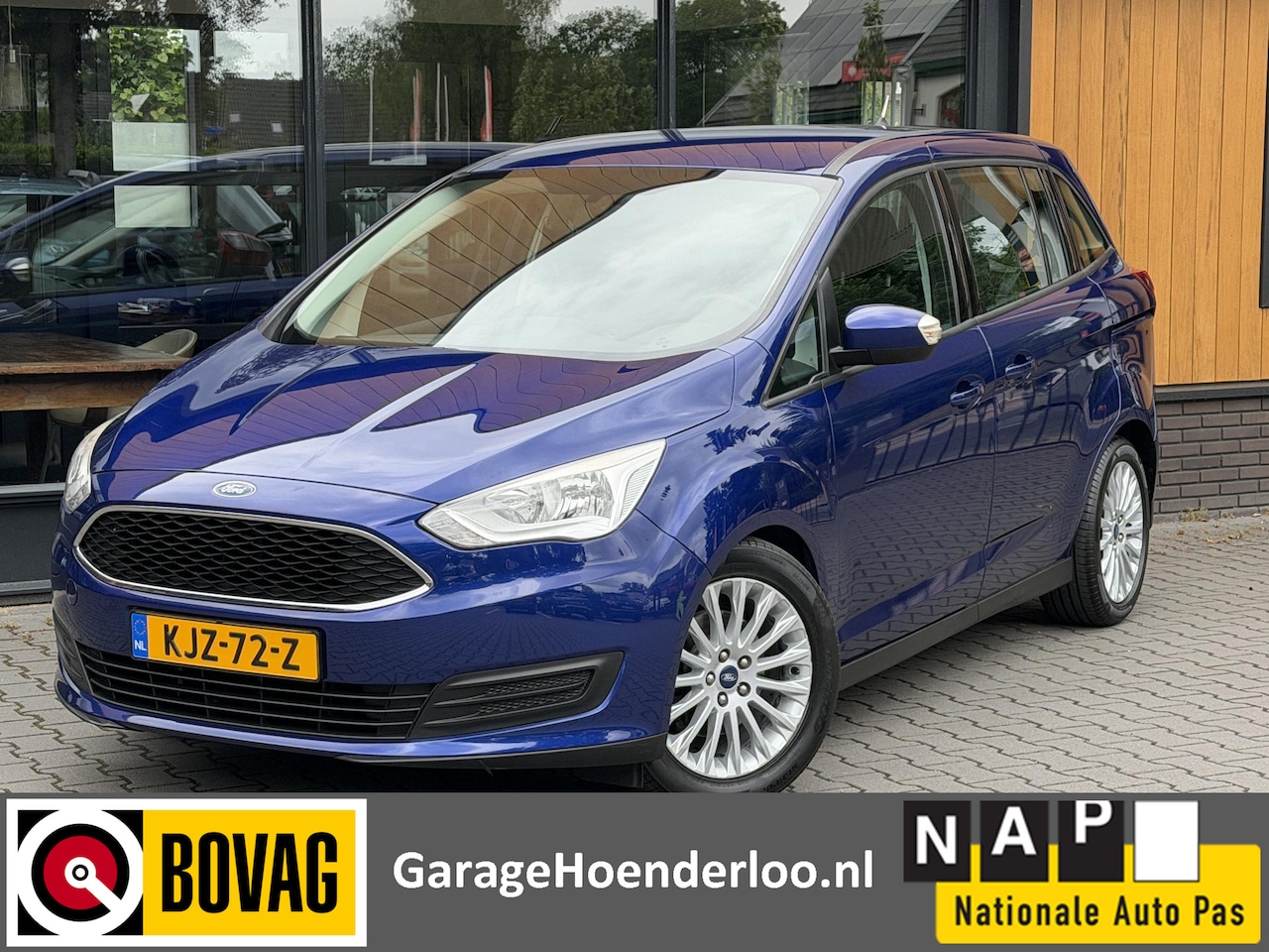 Ford Grand C-Max - 1.0 Stuur/Stoelverw. Carplay, Cruise, nwe Distributie. Garantie - AutoWereld.nl
