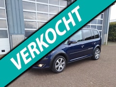 Volkswagen Touran Cross - 1.4 TSI Met volledige motorrevisie