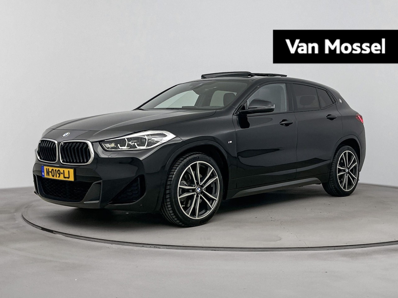 BMW X2 - xDrive20i High Executive 178PK | M-Sport | Schuif-/Kanteldak | Adaptieve Cruise Control | - AutoWereld.nl