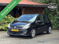 Renault Clio - 1.4-16V Authentique apk airco