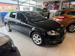 Audi A3 Sportback - 1.4 TFSI Attraction Pro Line