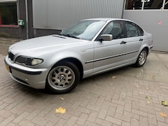 BMW 3-serie - 316i Black & Silver
