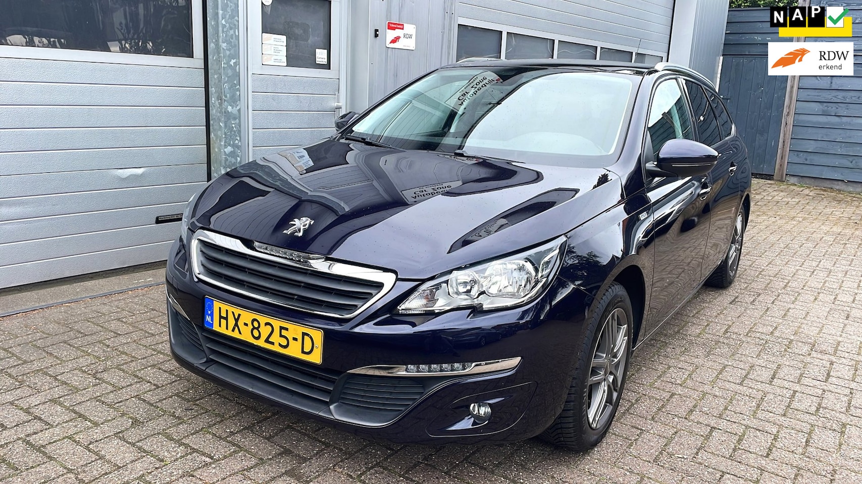 Peugeot 308 SW - 1.2 PureTech Style-Panorma-Navi-Clima-Cruise - AutoWereld.nl