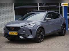 CUPRA Formentor - 1.4 e-Hybrid SOH 97% Panoramadak Trekhaak Achteruitrijcamera Carplay