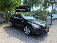 Volvo V40 - 1.6 T3 Momentum Camera Airco Cruise-con