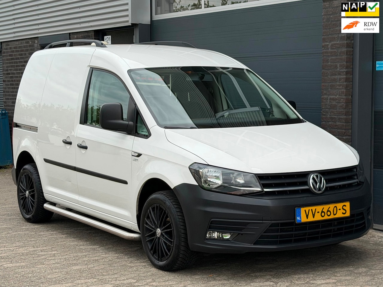 Volkswagen Caddy - 2.0 TDI L1H1 BMT Trendline MOTOR TIKT - AutoWereld.nl