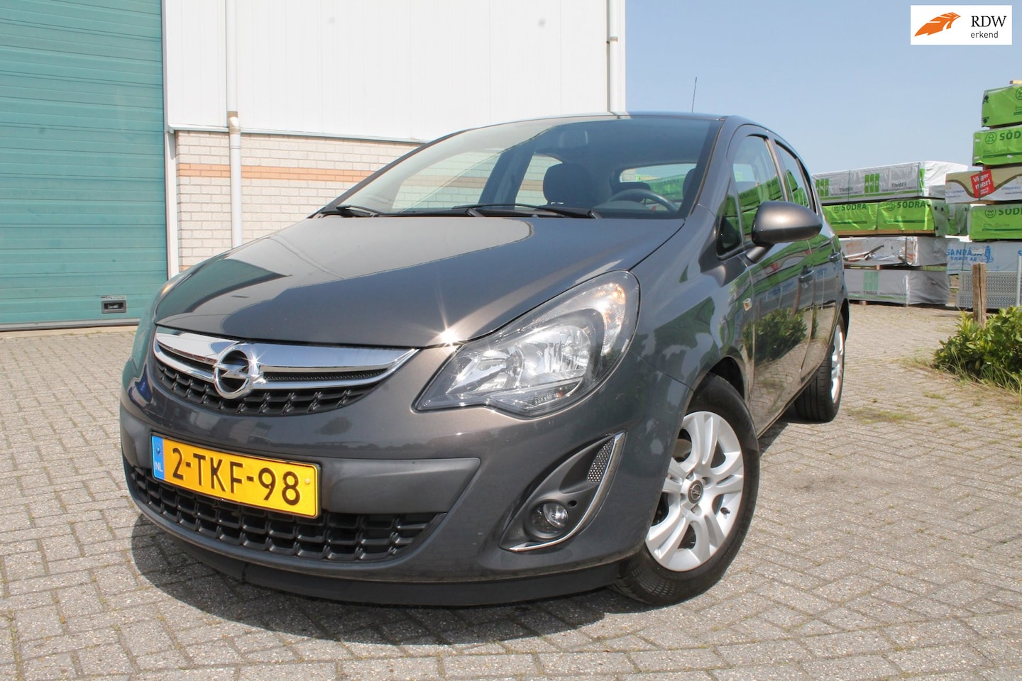 Opel Corsa - 1.4-16V Design Edition - lage km stand - cruise contr. - lm velgen - AutoWereld.nl