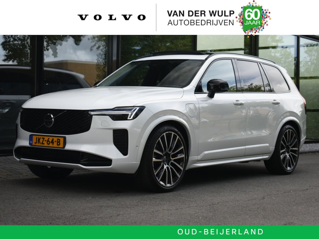 Volvo XC90 - T8 455pk AWD Ultra Dark | Luchtvering | Bowers&Wilkins | Trekhaa - AutoWereld.nl