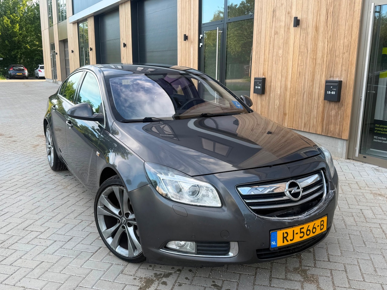 Opel Insignia - 2.0 CDTI Executive (bj 2009) 161PK|AUTOMAAT|LEER|NAVI| - AutoWereld.nl
