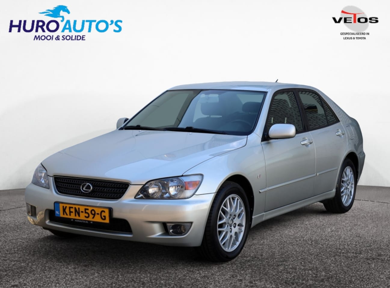 Lexus IS - 200 Executive | Leder | Stoelverwarming | Clima - AutoWereld.nl