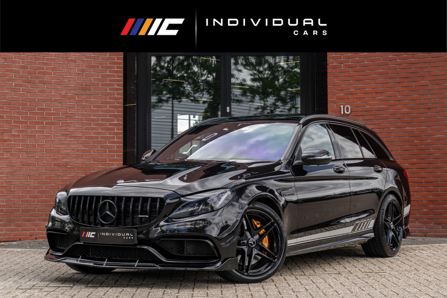 Mercedes-Benz C-klasse Estate - AMG 63 Downpipe Stage 2 Carbon Perf. Stoelen - AutoWereld.nl