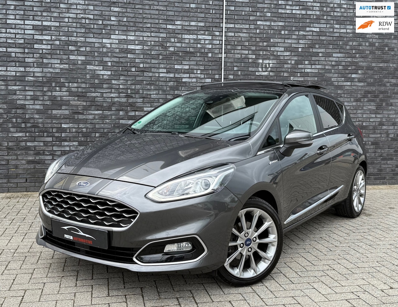 Ford Fiesta - 1.0 EcoBoost Vignale Panorama|B&O|Full Keyless|Carplay|Led & Xenon|Leder|17" - AutoWereld.nl