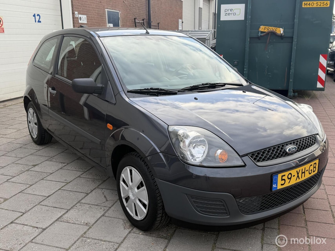 Ford Fiesta - 1.3-8V Cool & Sound - AutoWereld.nl