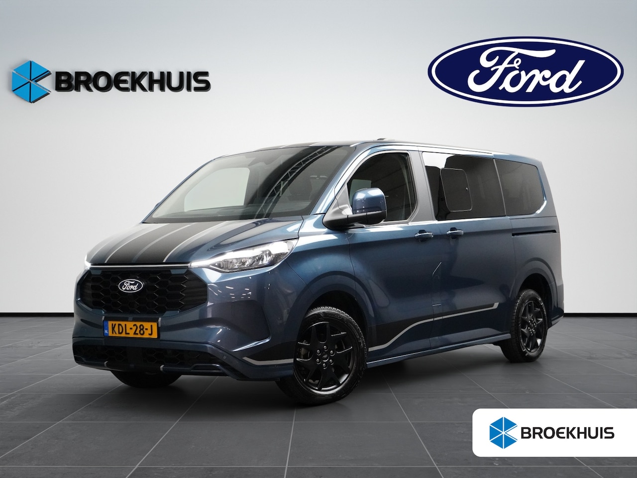 Ford Transit Custom Tourneo - 340 2.5 PHEV Sport 233pk | 8 Persoons | Elekt. Trekhaak | Winter Pack | 4 jaar garantie | - AutoWereld.nl