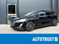 Ford Focus Wagon - 100pk Cool & Connect NAVI | CARPLAY | AIRCO | CRUISE CONTROL | TREKHAAK AFNEEMBAAR