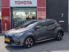 Toyota Yaris - 1.5 Hybrid 115 Dynamic LED-VERLICHTING KEYLESS PRIVACY GLASS