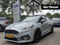 Ford Fiesta - 1.5 EcoBoost ST-3 akrapovich + certificaat + parkeersensoren + recaro kuipstoelen + cruise