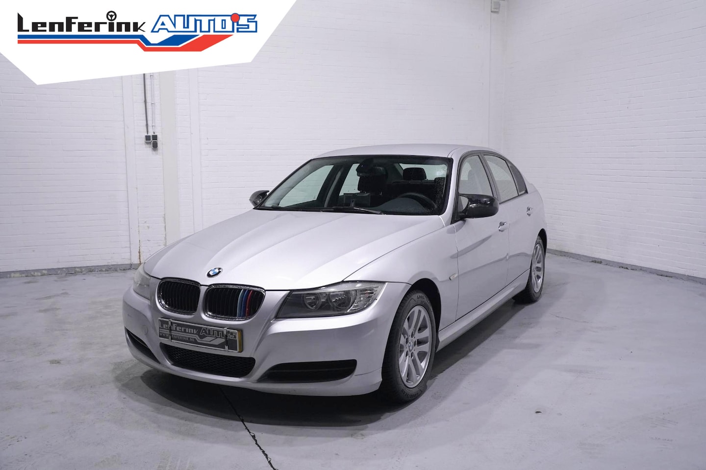 BMW 3-serie - 316d Executive Sportstoelen Clima PDC Cruisecontrol Apple Carplay - AutoWereld.nl