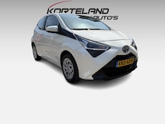 Toyota Aygo - 1.0 VVT-i x-play AIRCO CAMERA LED