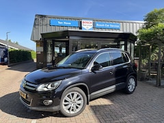 Volkswagen Tiguan - 1.4 TSI Sport&Style|Camera|Trekhaak|Xenon|Cruise C