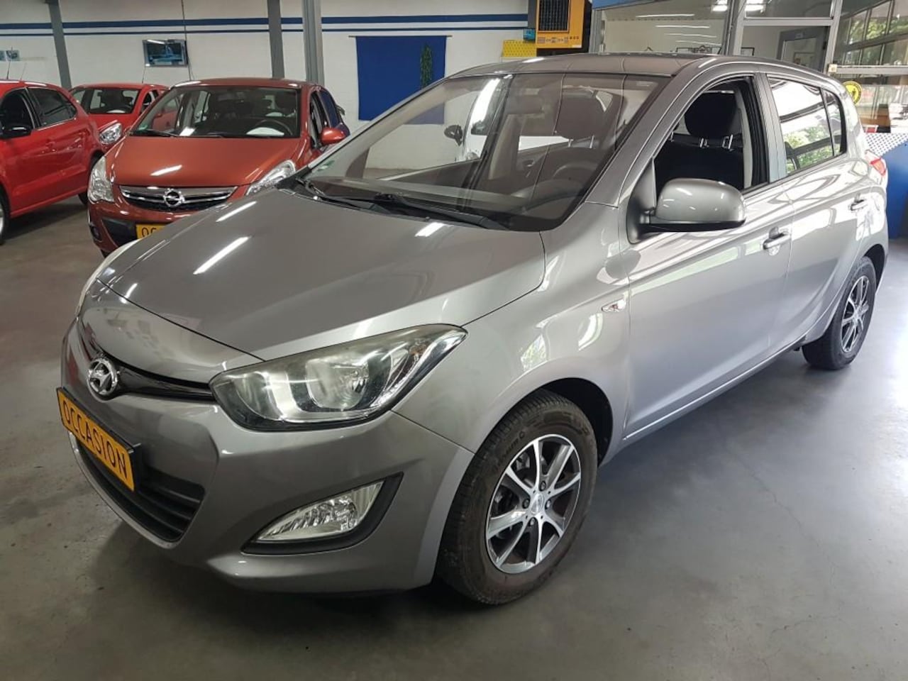 Hyundai i20 - 1200i 16V 5 DEURS AIRCO LM Velgen - AutoWereld.nl