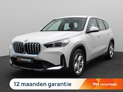 BMW iX1 - xDrive30 Launch Edition 67 kWh 313PK Aut. SOH 98, 96%, Trekhaak, Keyless, 360gr. Camera, A