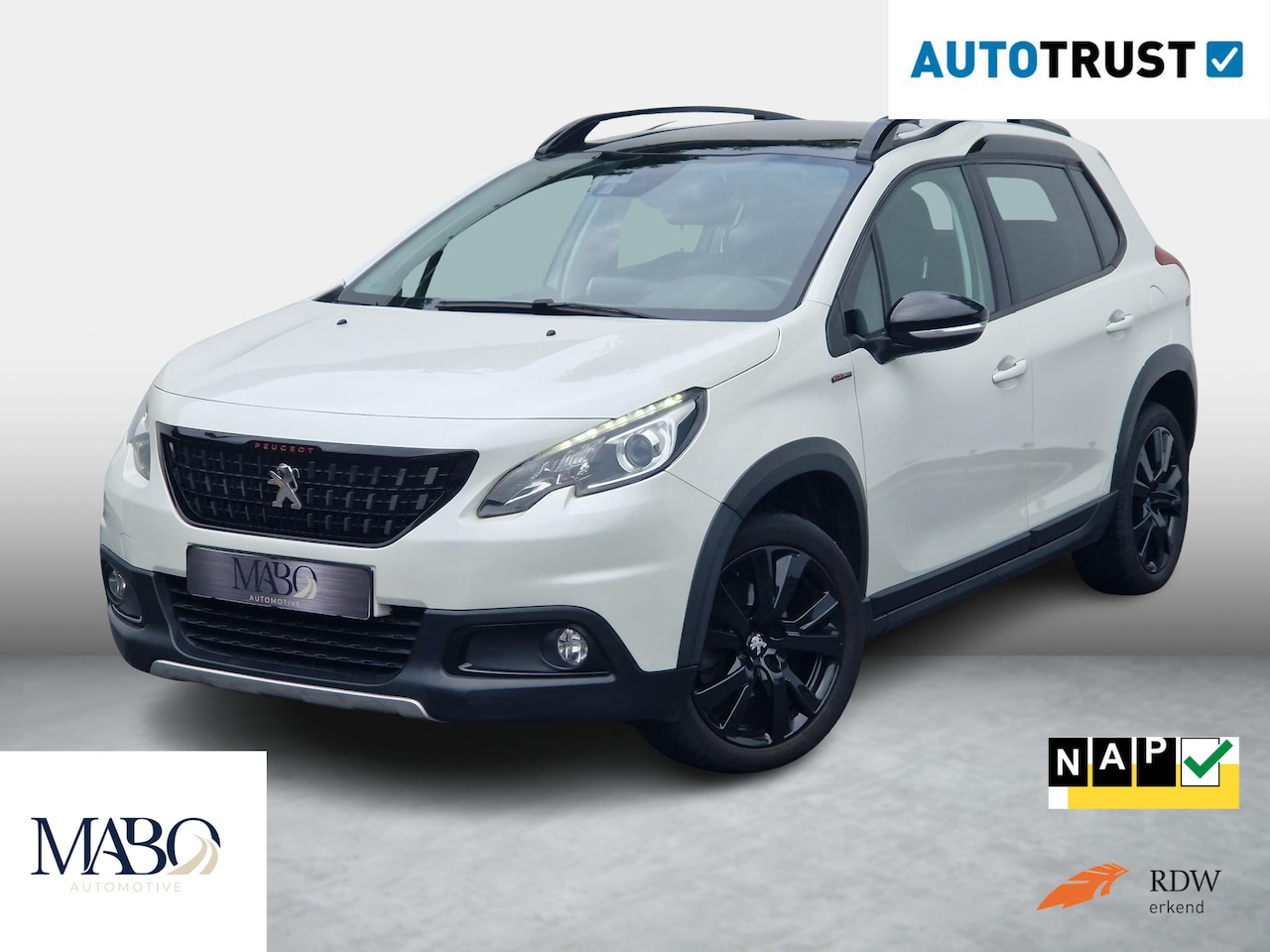Peugeot 2008 - 1.2 110PK GT Line AUTOMAAT | PANO | Riem V.V. | Dealer onh. | LEDER | CAMERA | JBL Audio - AutoWereld.nl