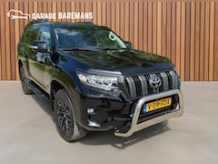 Toyota Land Cruiser 150 - 2.8 D-4D-F Professional Black line Window Van