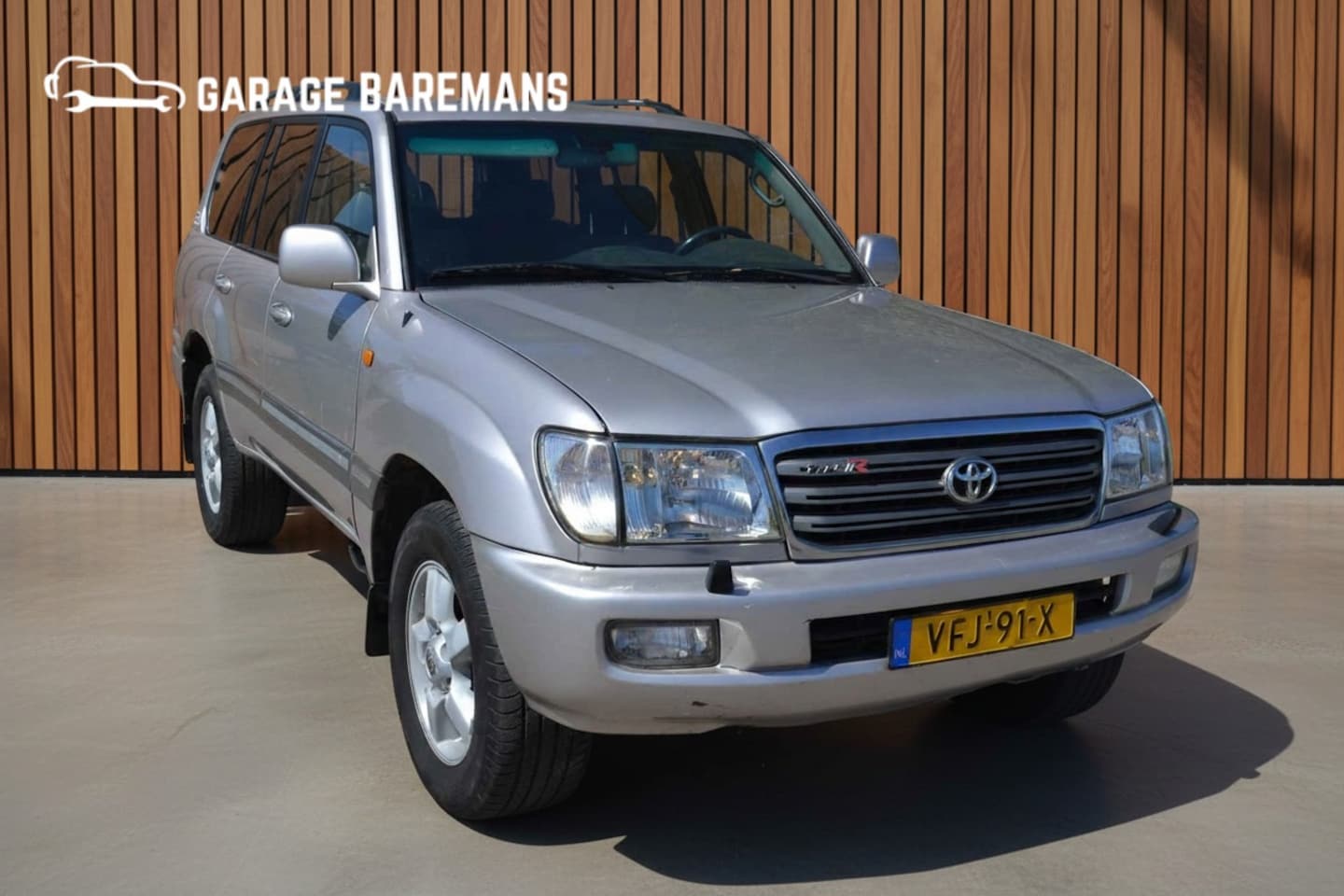 Toyota Land Cruiser 100 - 4.2 TDI Executive EXPORT EXPORT - AutoWereld.nl