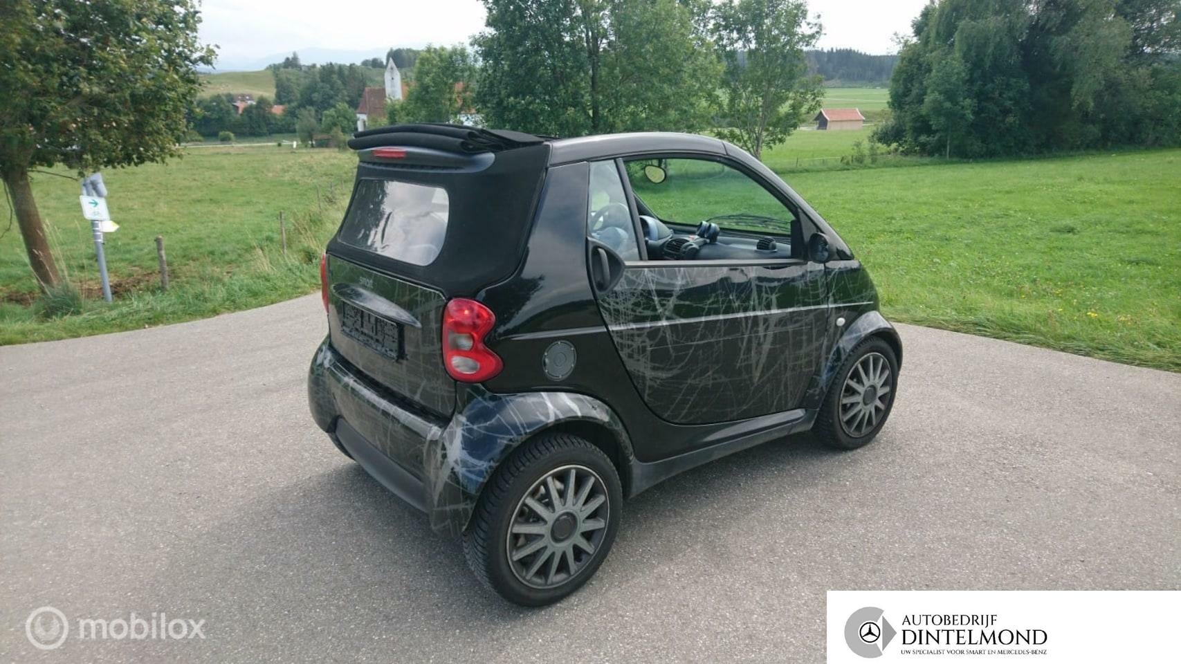 Smart Cabrio - scratch black zuinige auto cabrio & pulse - AutoWereld.nl