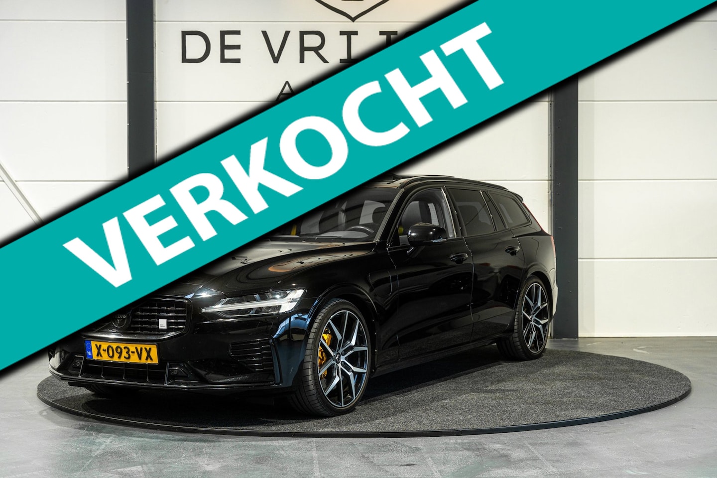 Volvo V60 - 2.0 T8 AWD Polestar Engineered B&W VOL! - AutoWereld.nl