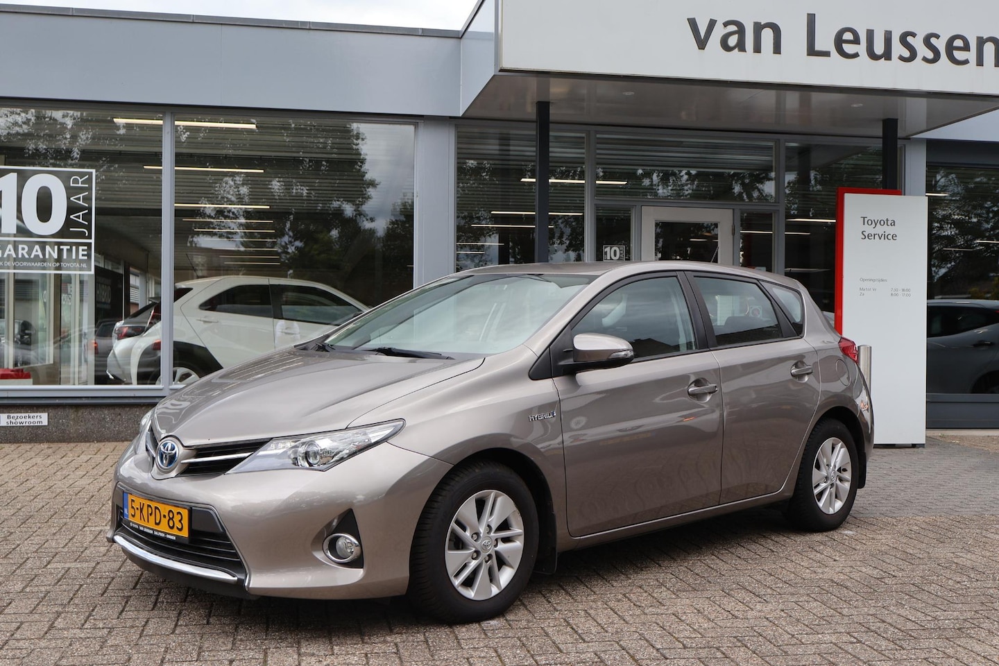 Toyota Auris - 1.8 HYBRID ASPIRATION CLIMA - AutoWereld.nl